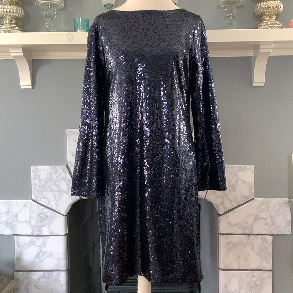 Vision For Innovation Dress - Picture 2 of 15